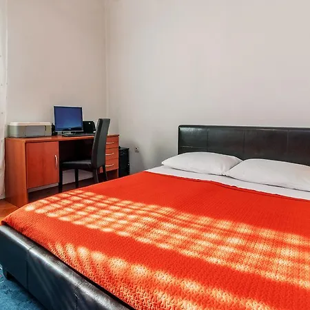 Apartment Zara Apartament *
