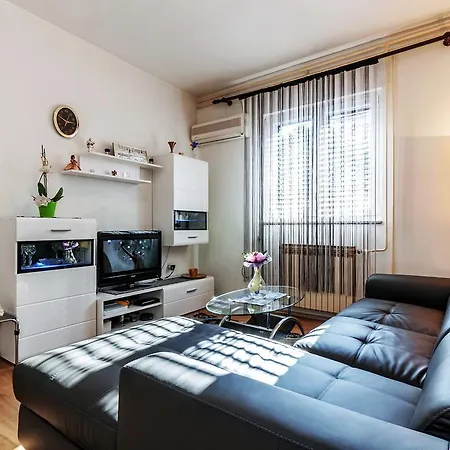 Apartment Zara *