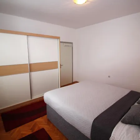 Apartment Zara