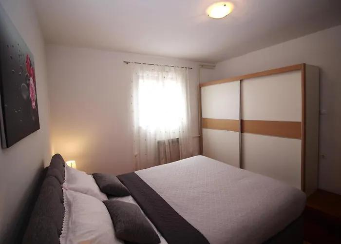 Apartment Zara Zadar